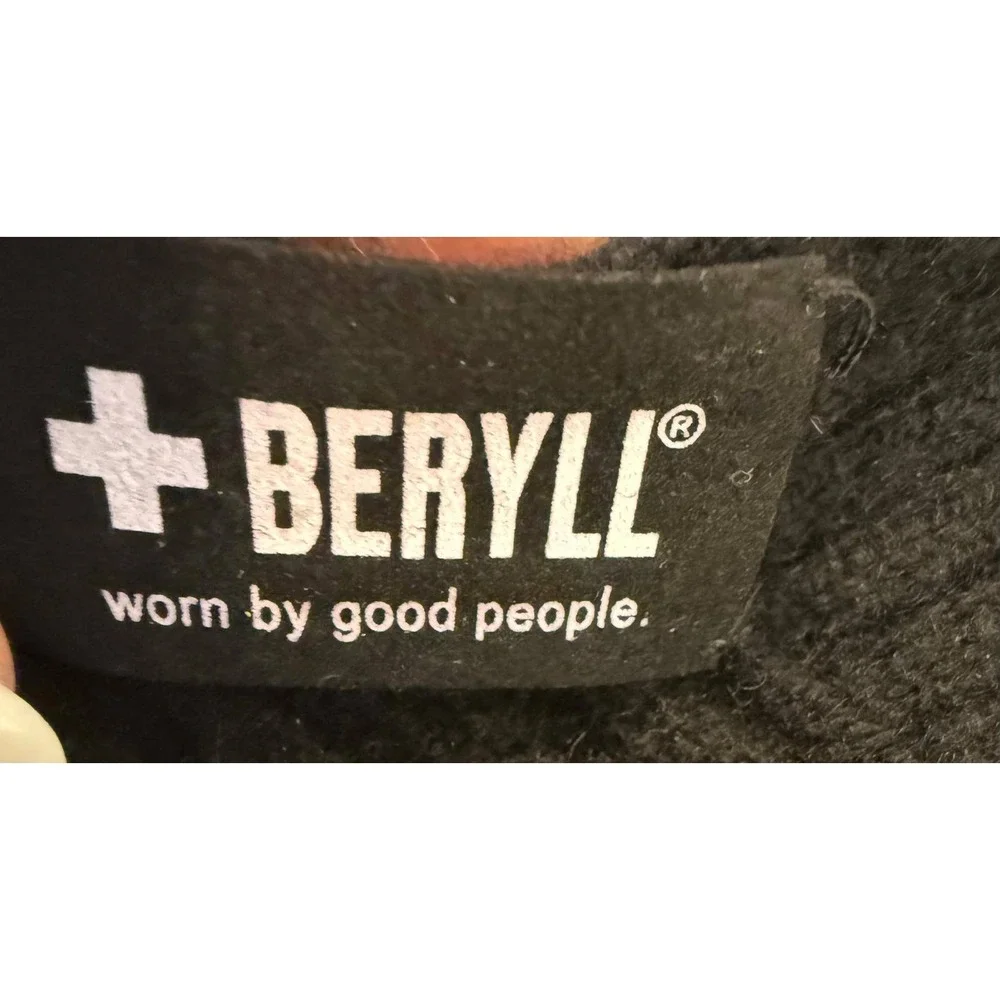 Beryll Black 100% Cashmere Ribbed Knit Poncho Wrap Made in USA OS Reg Price $490
